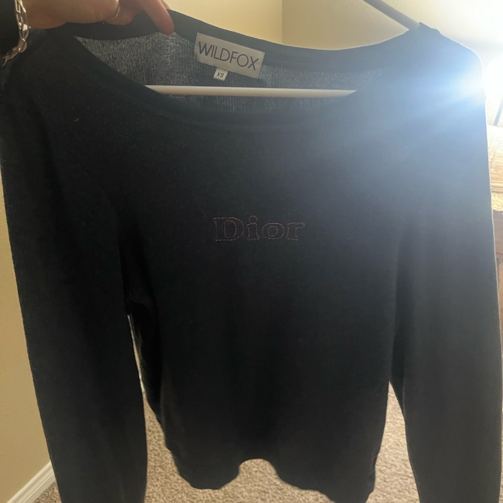 Wild fox sweater